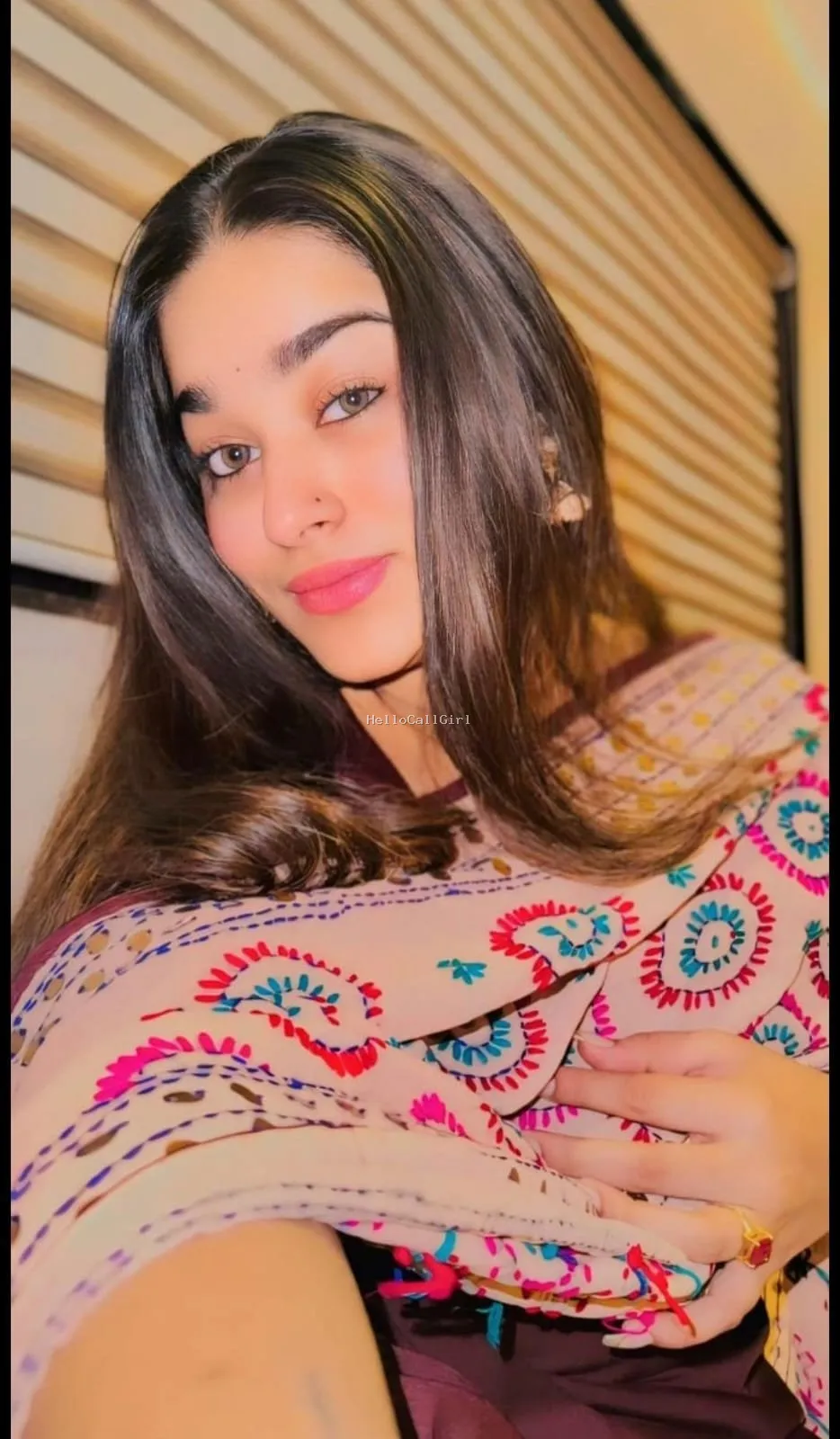 THE GIRLFRIEND EXPERIENCE CALL GIRLS IN Vinobapuri, DELHI 9540-987624