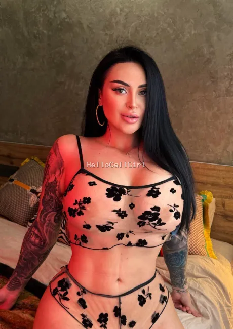 Call Girls In Delhi Rohini 8447389422 Female escort..