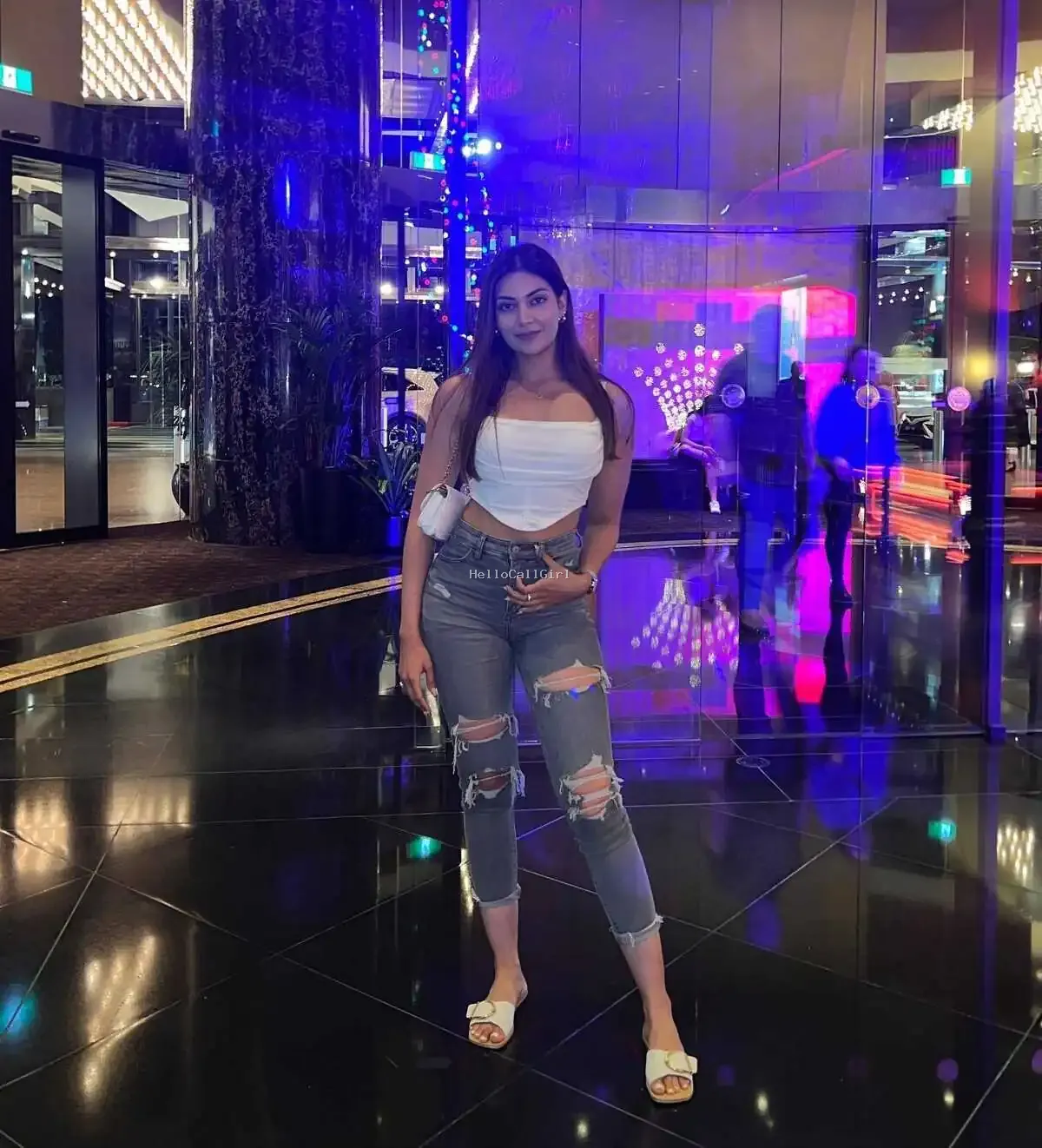 Call Girls in Noida Sector 62 Metro Station ((8860280117)) Cash Payment No Advance