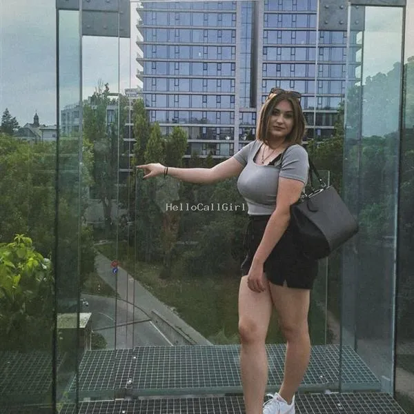 Call Girls In Dwarka Delhi꧁❤️ 8447427006 ❤️꧂ Escorts Service