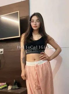 👍 Call Girls in Noida Sector 21 ☎ 𝟵𝟵𝟵𝟬𝟮𝟮𝟲𝟲𝟱𝟴 ✯Trusted Escort Service