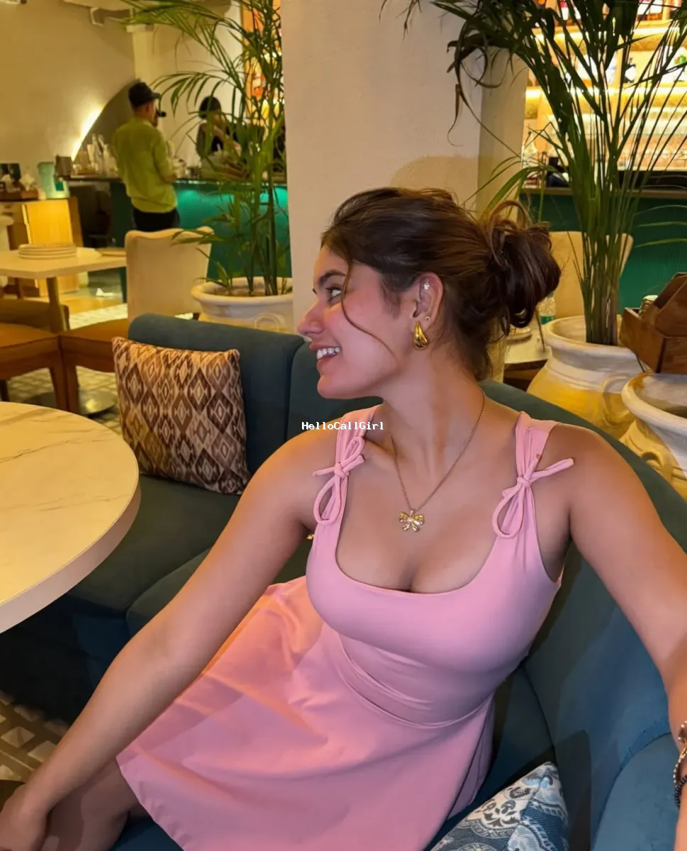 dwarka airport Russian Indian Call Girls 9667✓43✓3484 Escort 69 dwarka airport Delhi