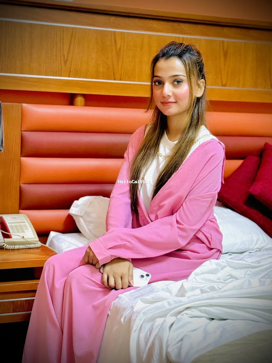 Top ༄༄ /GIRLS →9999321035→Sector-11 Noida Call Girls Provide Service