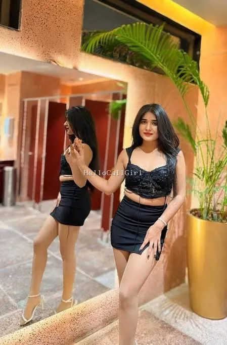 Independent Call Girls In Majnu ka tilla Delhi  9999815811 Escort Service
