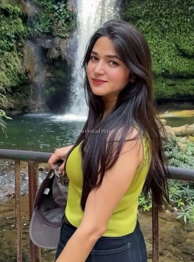 Top model  𝟵𝟯𝟬𝟰𝟲𝟭𝟱𝟭𝟮𝟳 college call girl service available  in