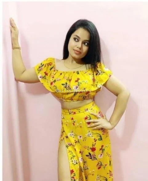 Vadodara Top model  𝟵𝟯𝟬𝟰𝟲𝟭𝟱𝟭𝟮𝟳 college call girl service available  in