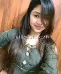 Call Girls In Badarpur > 9811765860 Escort Service