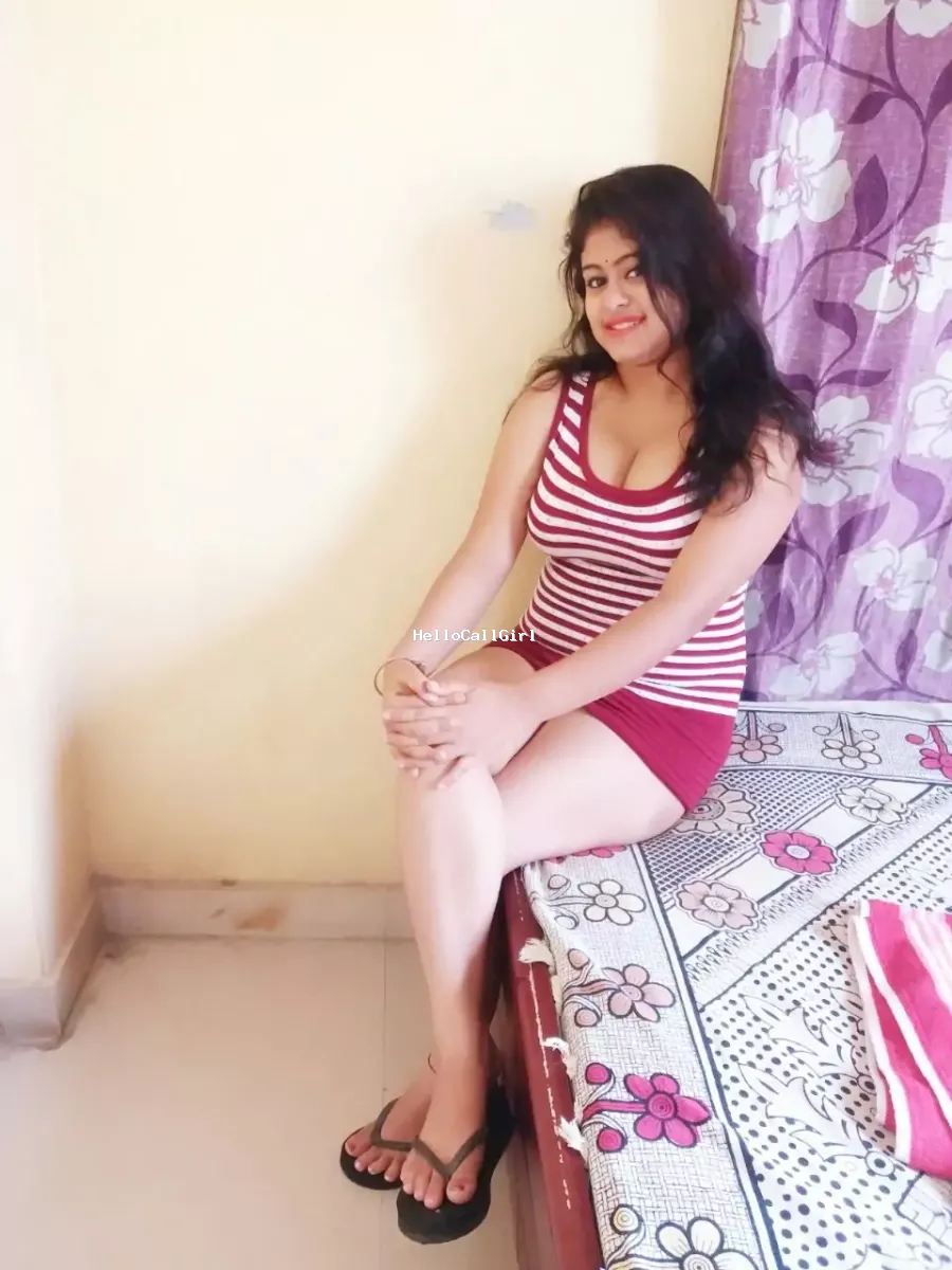 High-Profile Independent-Girl ❤彡✤ ✦[]░99░58░62░66░94░!!✥ Escorts Service in DLF Phase 3,