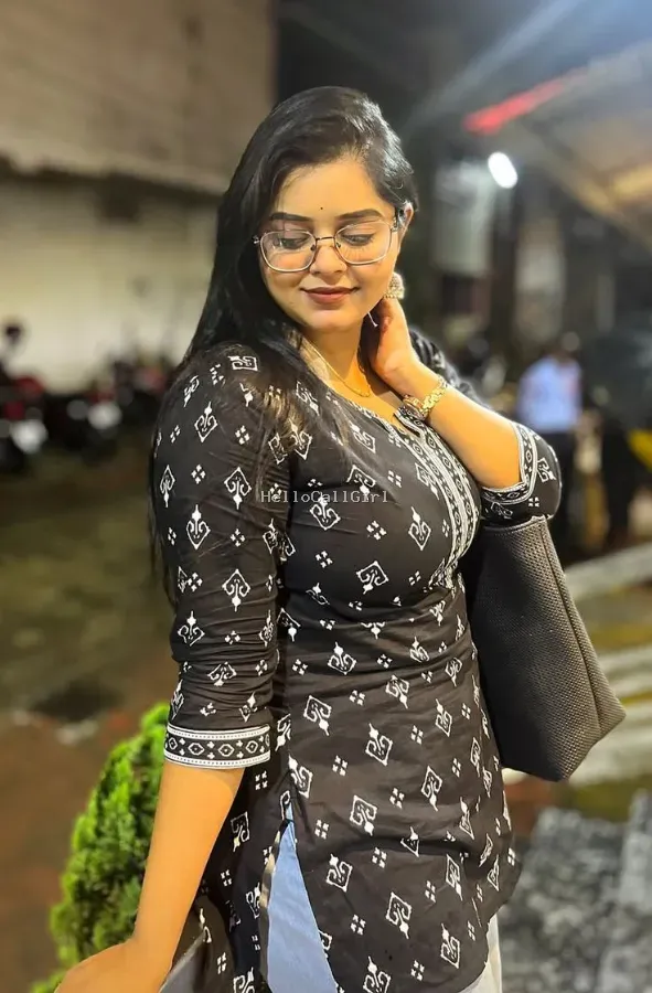 Low rate Call girls in Naraina दिल्ली⚡+919958043915