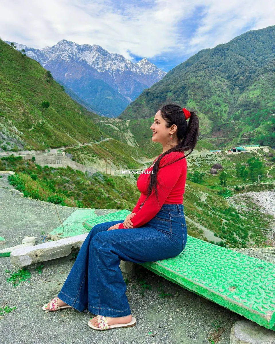Call Girls in Dilshad Garden—>(( 𝟵𝟲𝟰𝟯𝟵𝟬𝟬𝟬𝟭𝟴 ))—>Delhi NCR