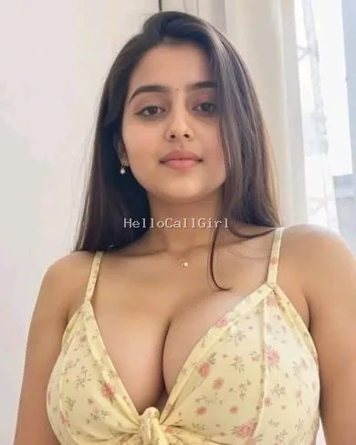 Independent Escorts Paharganj Call Girls Service |8826564449